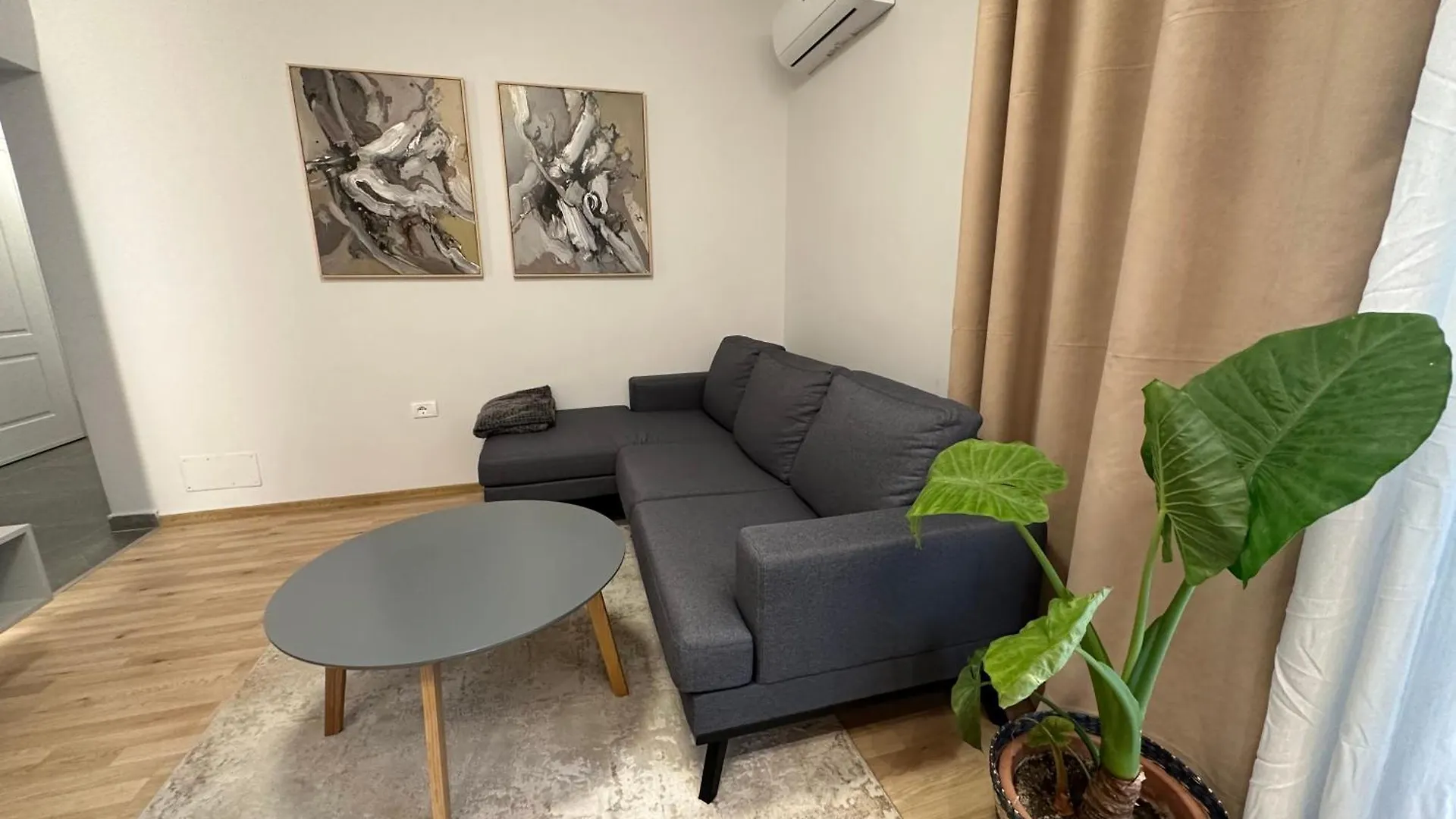 Pazari Apartment Tirana Albania